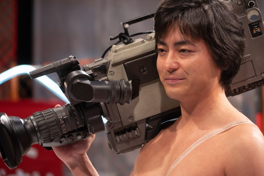 山田孝之が伝説のAV監督を白ブリーフ一丁で熱演！ 熱狂の80年代を“人間まるだし”で描くNetflixオリジナルシリーズ『全裸監督』