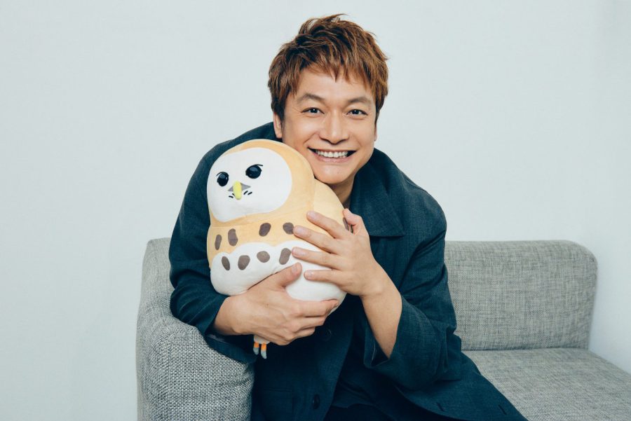 香取慎吾が市井監督を深掘り!?『犬も食わねどチャーリーは笑う』知られざる舞台裏から次回作の構想も【インタビュー後編】