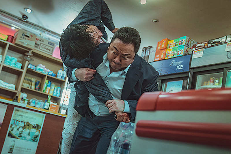 ビンタ一発で人間をふっ飛ばし、ゾンビも素手で殴る！マ・ドンソクの暴力が堪能できるバイオレンスアクション映画5選
