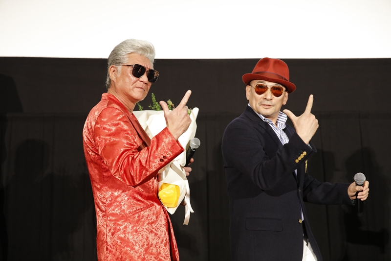 100人以上とガチ死闘、コンプラ上等！ “凶暴な白いマントヒヒ”と化した小沢仁志が暴走するCG・スタントなしのリアル『BAD CITY』完成披露上映会