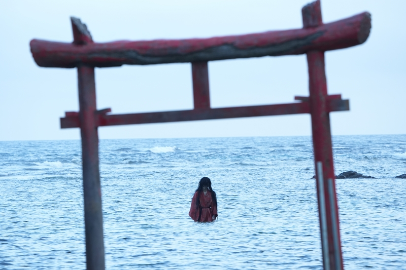 「日本のどこにでも“表沙汰にできないこと”がある」Jホラーの巨匠・清水崇が最新作『忌怪島』の最恐タブー「イマジョ伝説」を語る