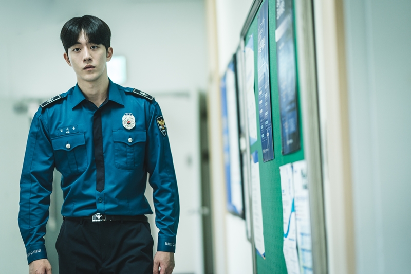 “法で裁けぬ悪”を拳で叩き潰す姿にゾクゾクが止まらない！『ヴィジランテ』日本版ポスター＆本予告同時解禁‼ ディズニープラスで11月8日配信開始