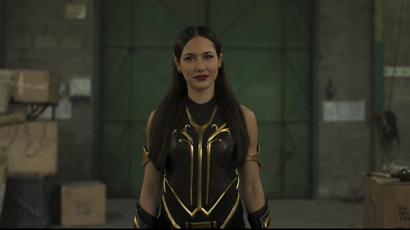 〈MCU〉に挑むインドネシアの〈BCU〉とは!? 世界が熱視線を送るヒーロー映画『スリ・アシィ』に著名人からコメント続々「ワンダーウーマンのように神秘的でブラック・ウィドウのようにクール！」