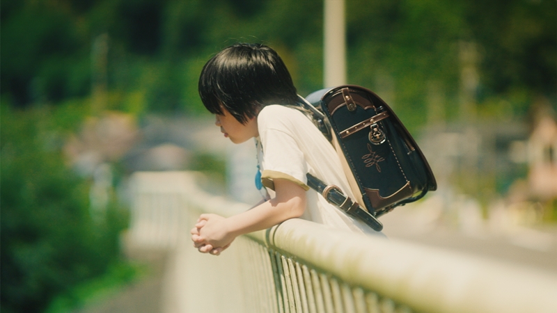 「人って、死ぬとどうなるの？」子どもたちの“前進”を通して現代社会を見つめる『光る校庭』全国公開中　安達祐実、光石研ら出演