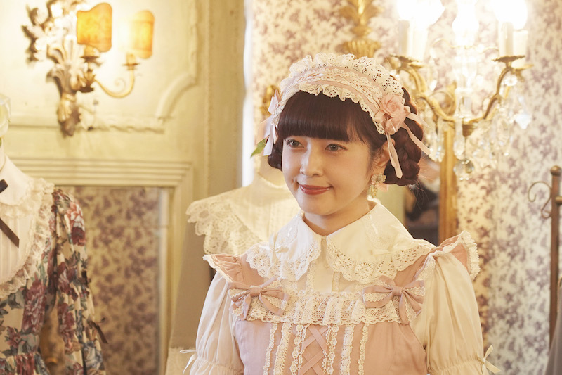 世界に“カワイイ文化”を発信するロリータファッションモデル・青木美沙子が『ハピネス』出演＆撮影に全面協力