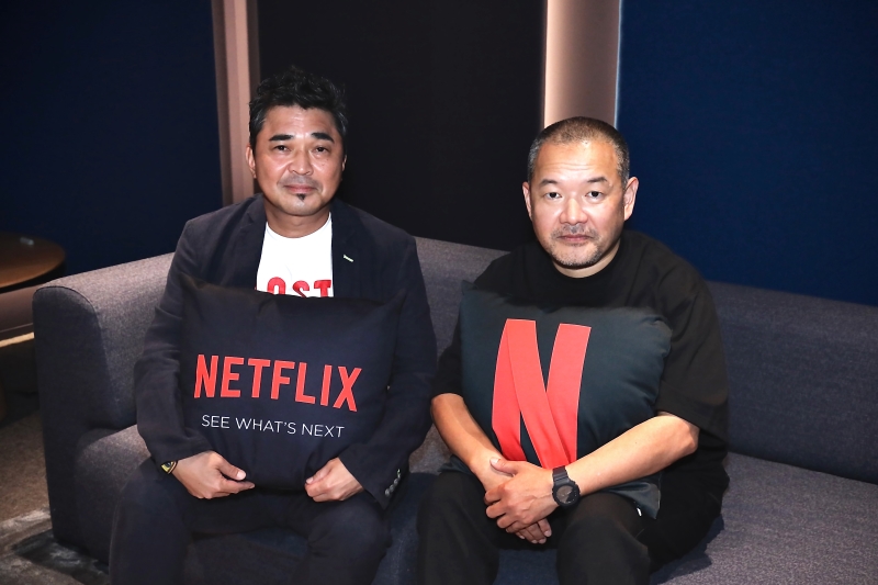 「劇伴童貞を捧げたのが大根さんでよかった（笑）」石野卓球×大根仁監督がNetflixシリーズ『地面師たち』制作秘話を語る！〈不動産詐欺事件〉を元にドラマ化