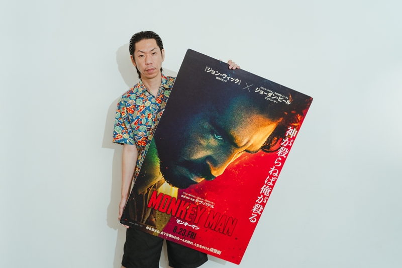 「もう本当にずっと暴力、シビれる2時間」呂布カルマが“体力使う”映画『モンキーマン』の魅力を語り尽くすインタビュー映像解禁