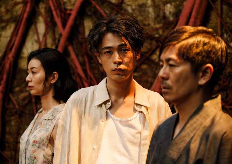 「ここにいちゃいけない人だと思う」誰も見たことがない、愛の物語が幕を開ける『雨の中の慾情』予告編