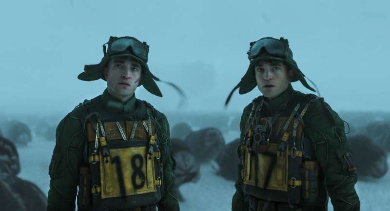 ポン・ジュノ監督最新作『ミッキー17』公開日が2月から6月へ 新たな場面写真も初解禁　ロバート・パティンソン主演